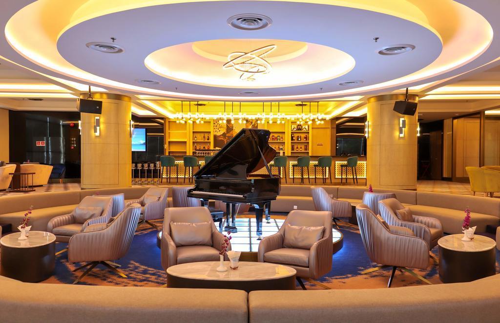 Hotel Wyndham Acmar 5*