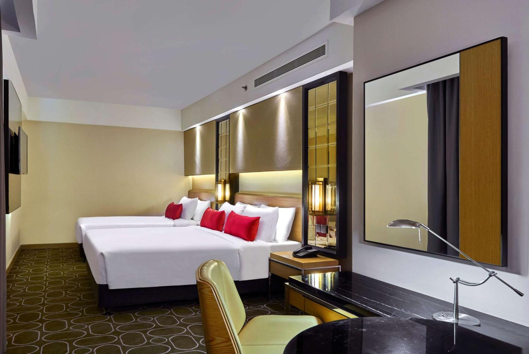 Wyndham Acmar Hotel 5*